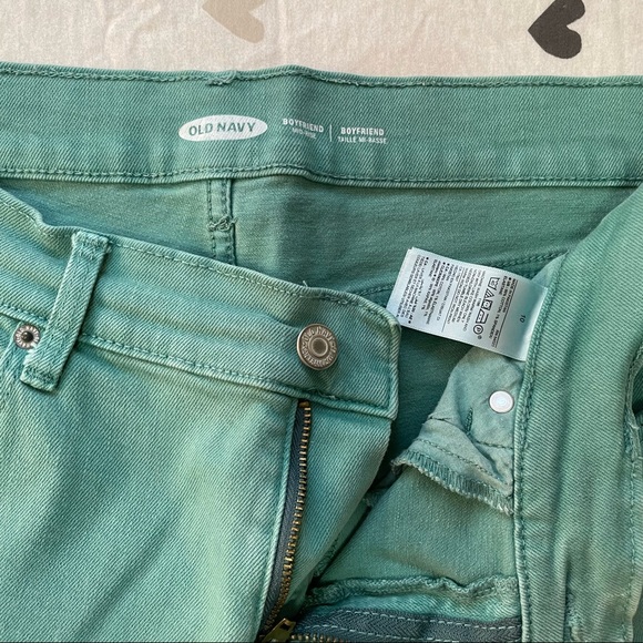 Old navy boyfriend fit teal jeans - Picture 2 of 3